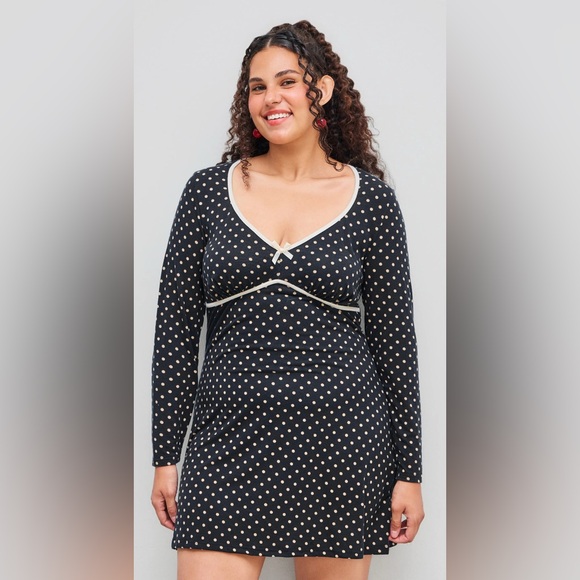 Cider Dresses & Skirts - Cider Sweetheart Neckline Mini Dress